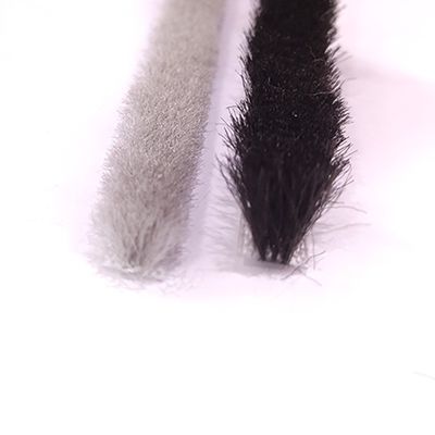 Modern Design Style CLJ Finned Wind-proof Dust-proof Mohair Brush with Plastic Weatherstripping and 3-25mm Pile Height