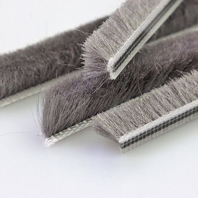 3-25mm Pile Height Door Seal Strip Modern Design with 3-50mm Width and Apposite Wool Weather Stripping